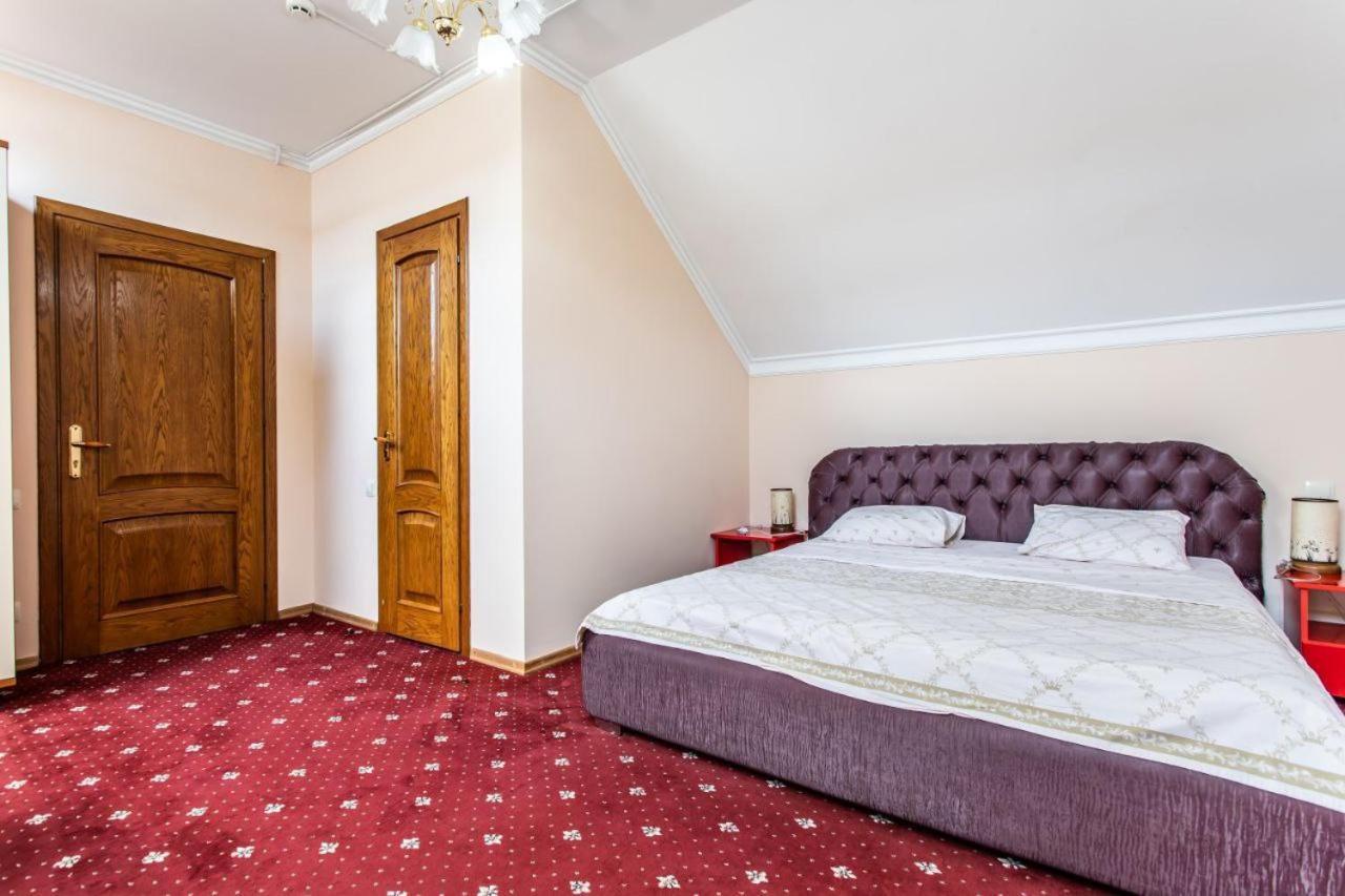 Star Rent Hotel Кишинев Екстериор снимка