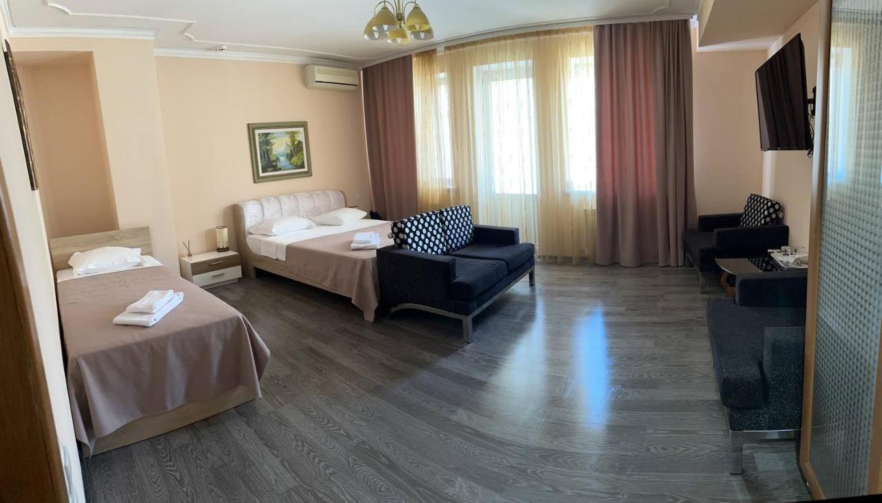 Star Rent Hotel Кишинев Екстериор снимка