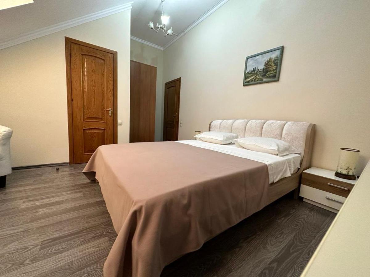 Star Rent Hotel Кишинев Екстериор снимка