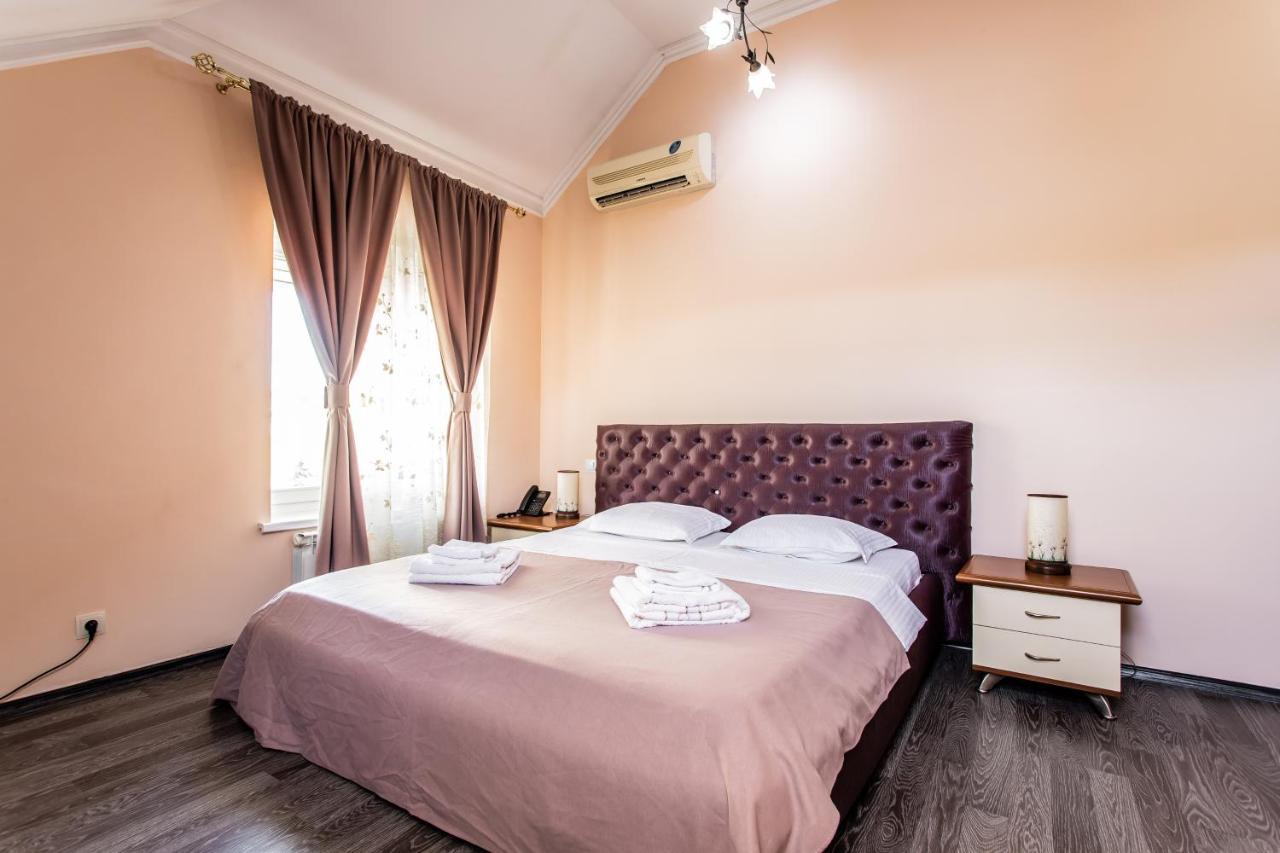 Star Rent Hotel Кишинев Екстериор снимка