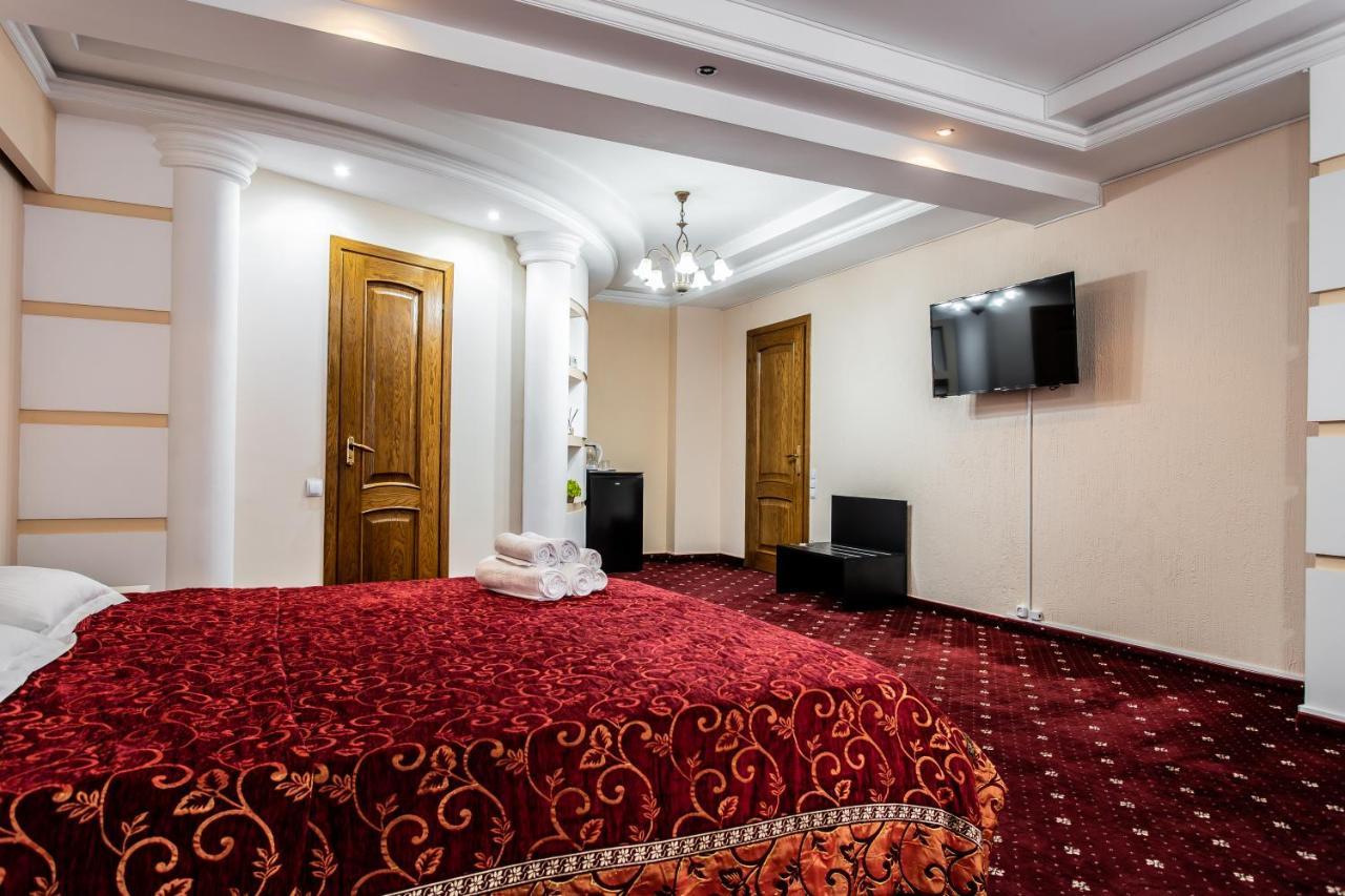 Star Rent Hotel Кишинев Екстериор снимка