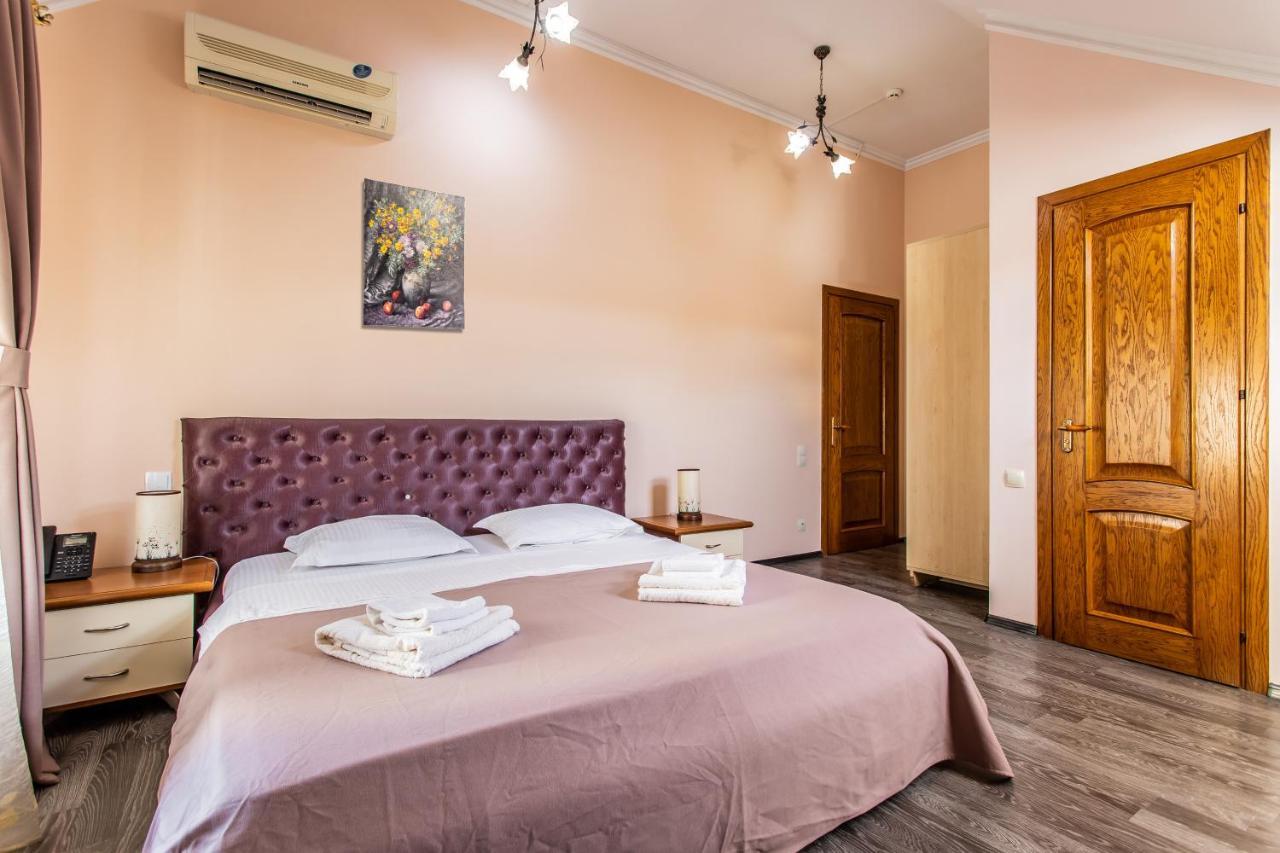 Star Rent Hotel Кишинев Екстериор снимка