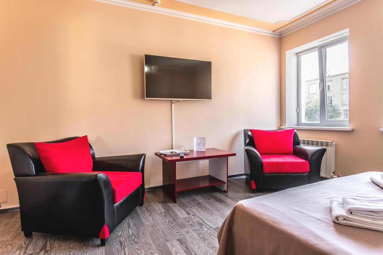 Star Rent Hotel Кишинев Екстериор снимка