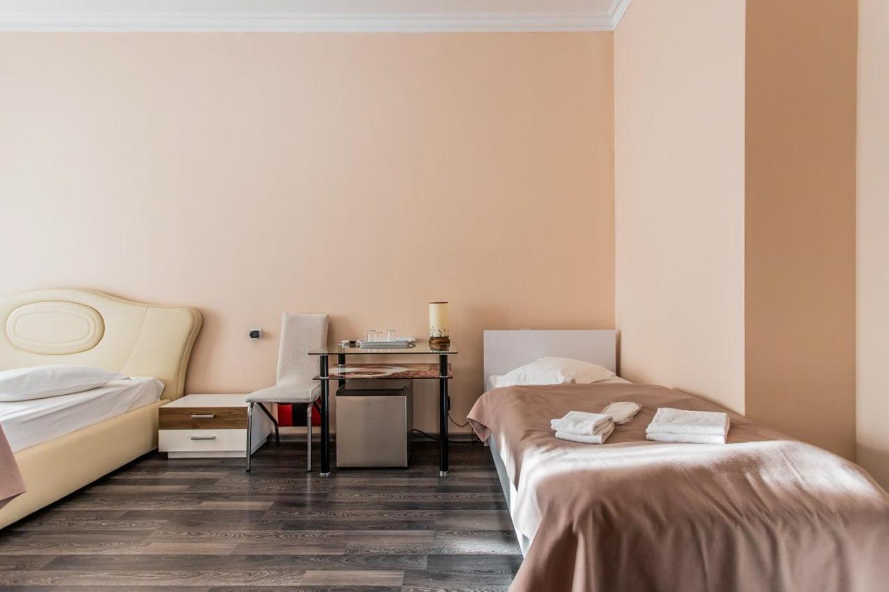 Star Rent Hotel Кишинев Екстериор снимка